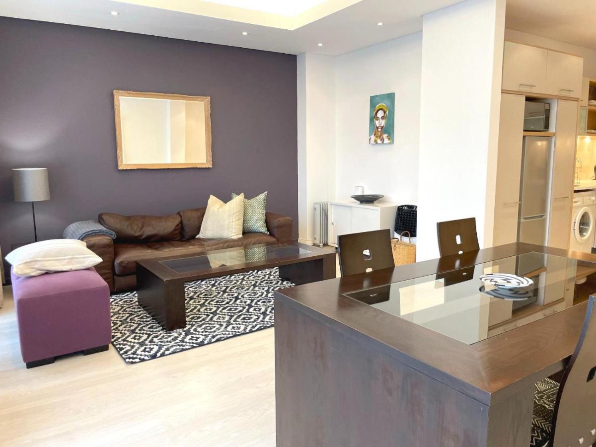Mandela Place Apartment เคปทาวน์ ภายนอก รูปภาพ